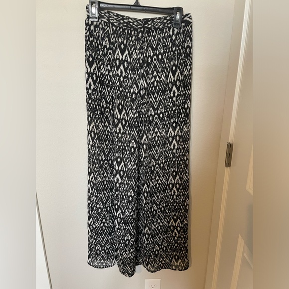 Women’s Tribal Print Chiffon Maxi Slit Skirt Size 8 - Picture 7 of 12